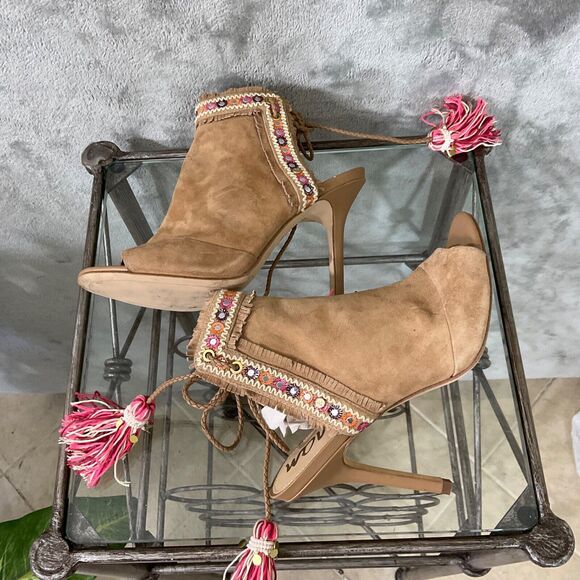Sam Edelman Artie 2 Suede leather Open Toe Heeled Booties With Tassels. Size 8. - Picture 6 of 11